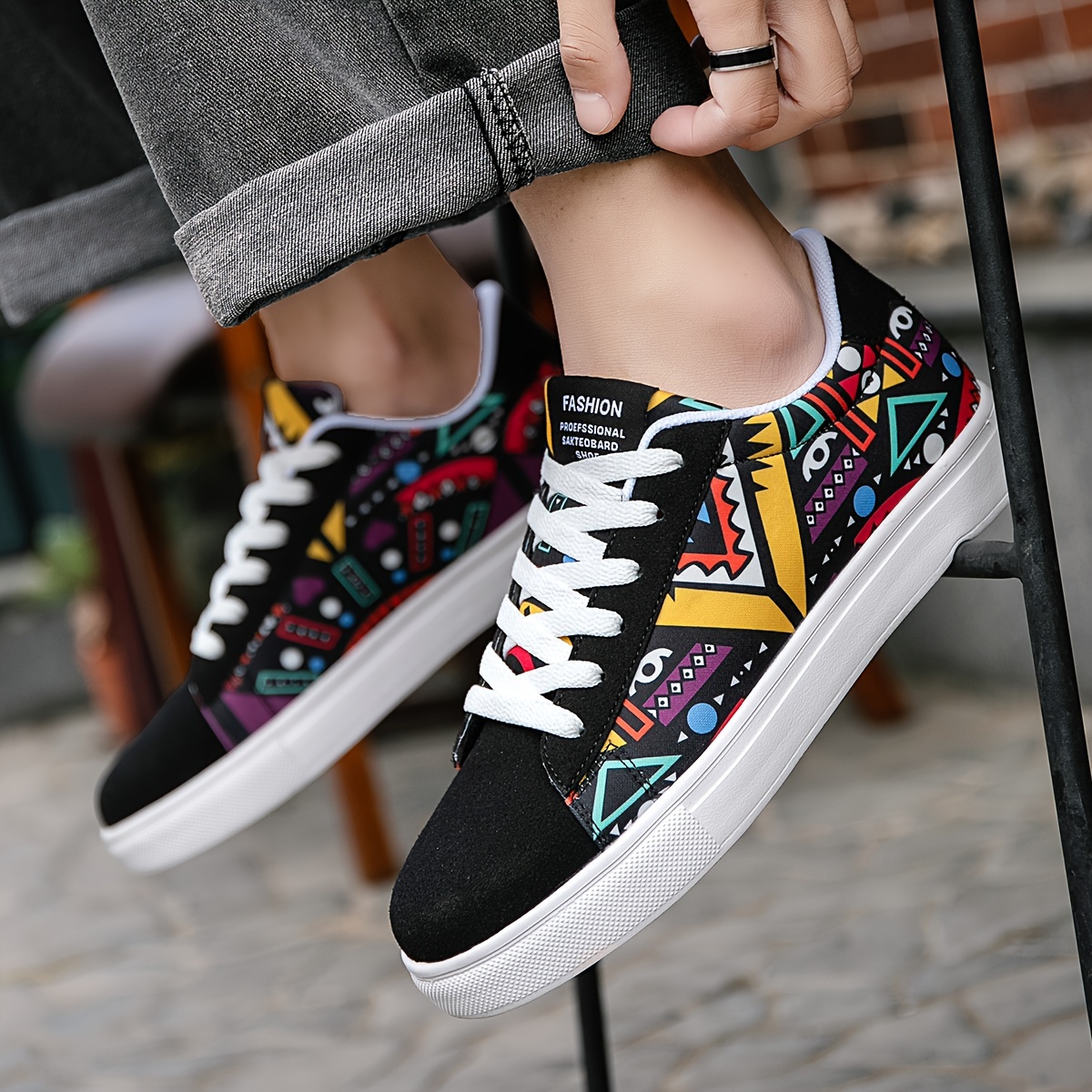 graffiti print skateboard shoes men s casual cool details 5